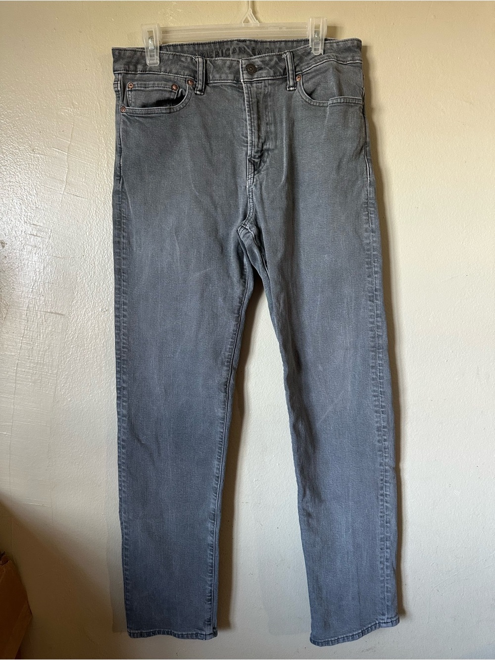American Eagle Outfitters Men's Slate Gray original Straight Jeans W32